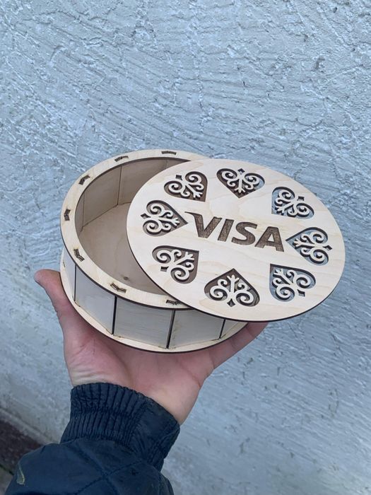 Подарочные деревянные коробки