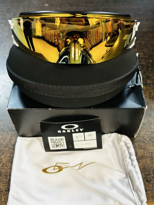 Oakley Kato Cavendish Edition glasses - Cavendish White Prizm 24k
