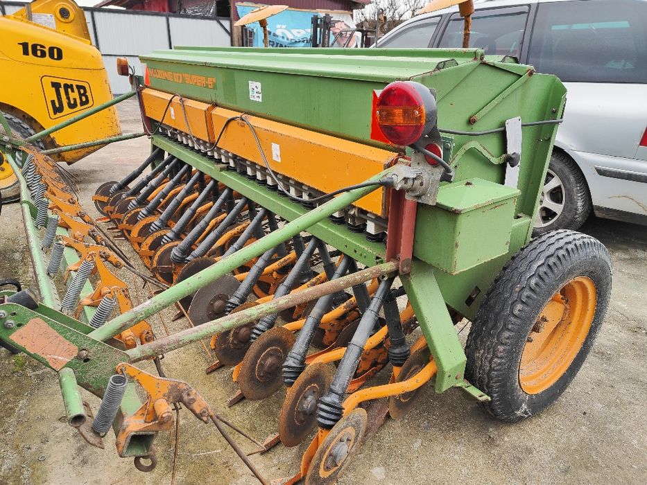 Semănătoare 4 rânduri pe discuri piese de schimb