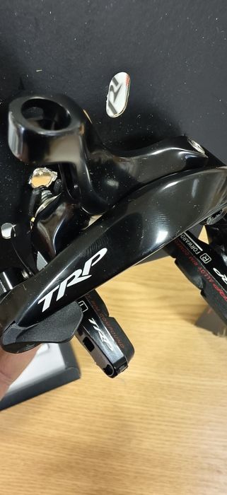 Шосейни спирачки SRAM Force  Front,TRP  Rear,Campagnolo Potenza Rear