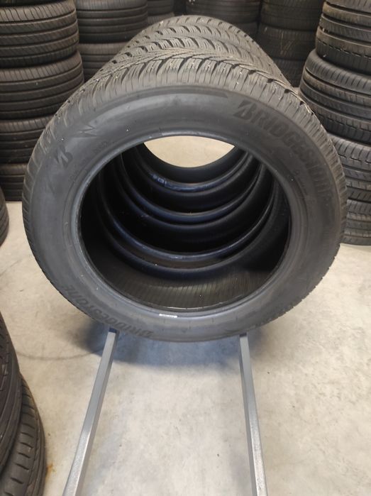 215/55/17 Bridgestone