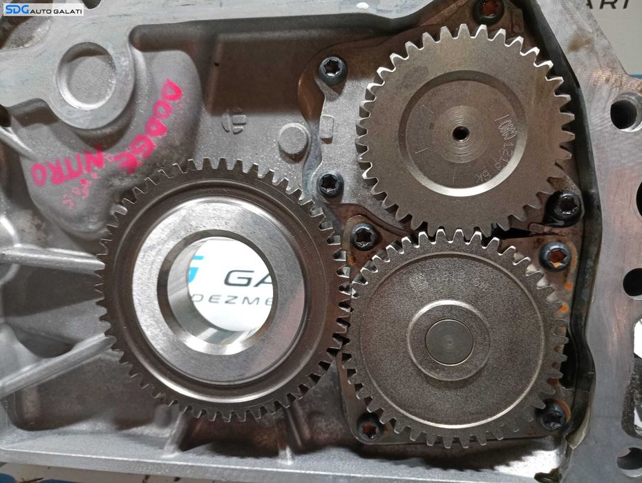 Capac Distributie Motor Pompa Ulei Dodge Nitro 2.8 CRD 2007 - 2012 [M7419]