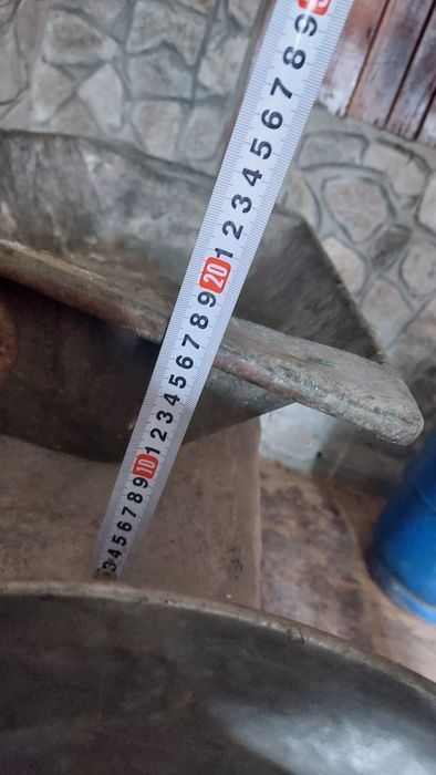 Медни предмети(корито,тава,сито)