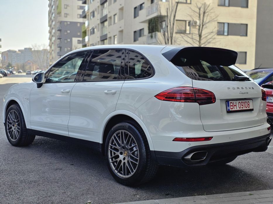 PORSCHE Cayenne 2017 — imagine 4