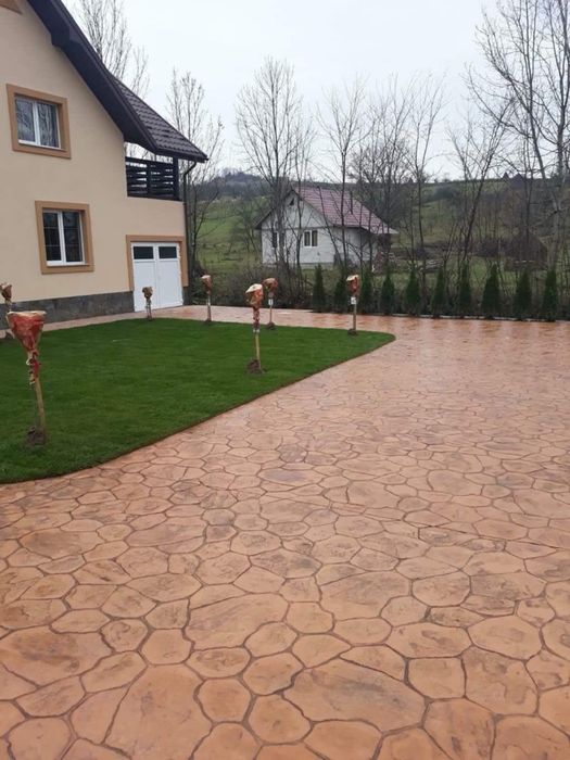 Beton amprentat . Preț avantajos,  80 lei !