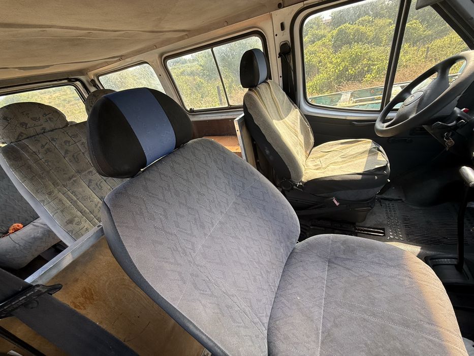 Форд транзит 2.0 бензин автомат 1994г  на части