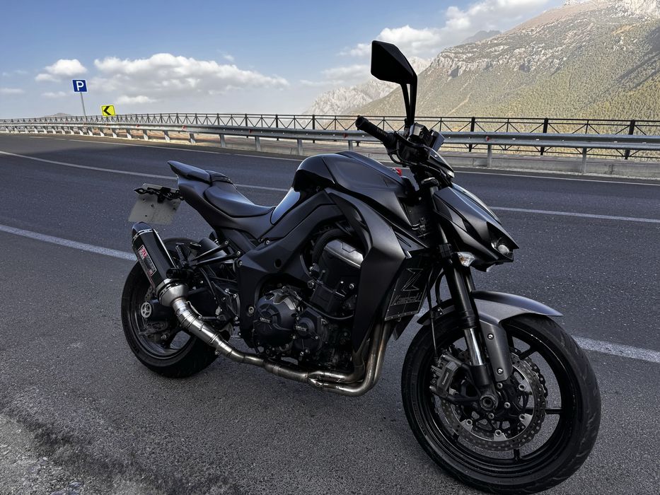 Продам Kawasaki Z1000