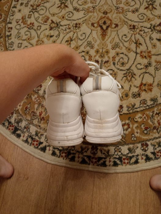 Продам кросовки в хорошем состоянии