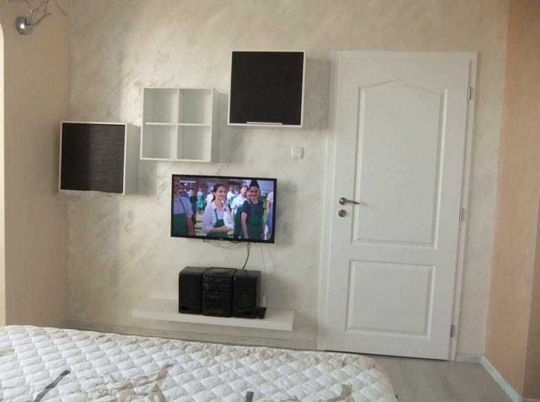 Продава се Тристаен апартамент в Пловдив, Каменица 2 - 88 кв.м за 1910 €/кв.м - Снимка #2