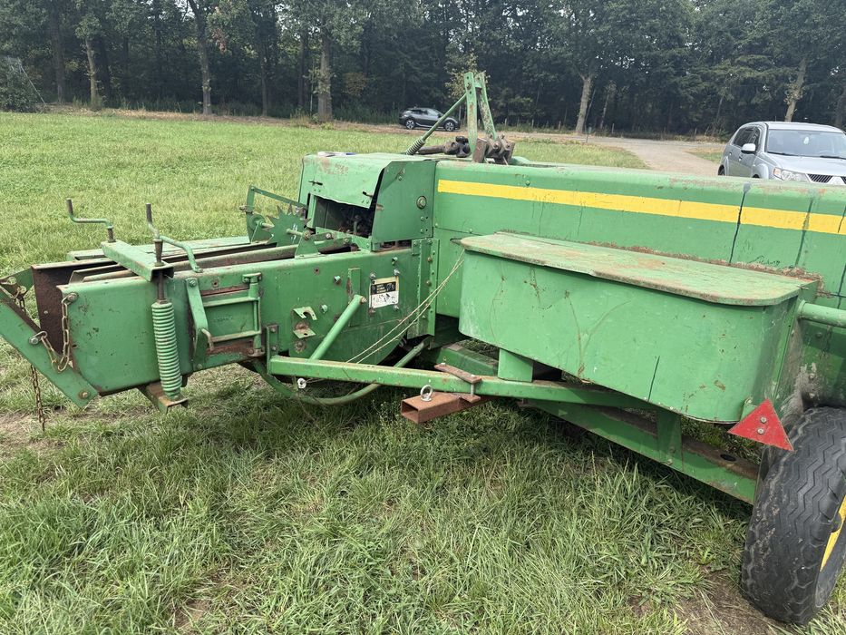Vand balotieră john deer 342