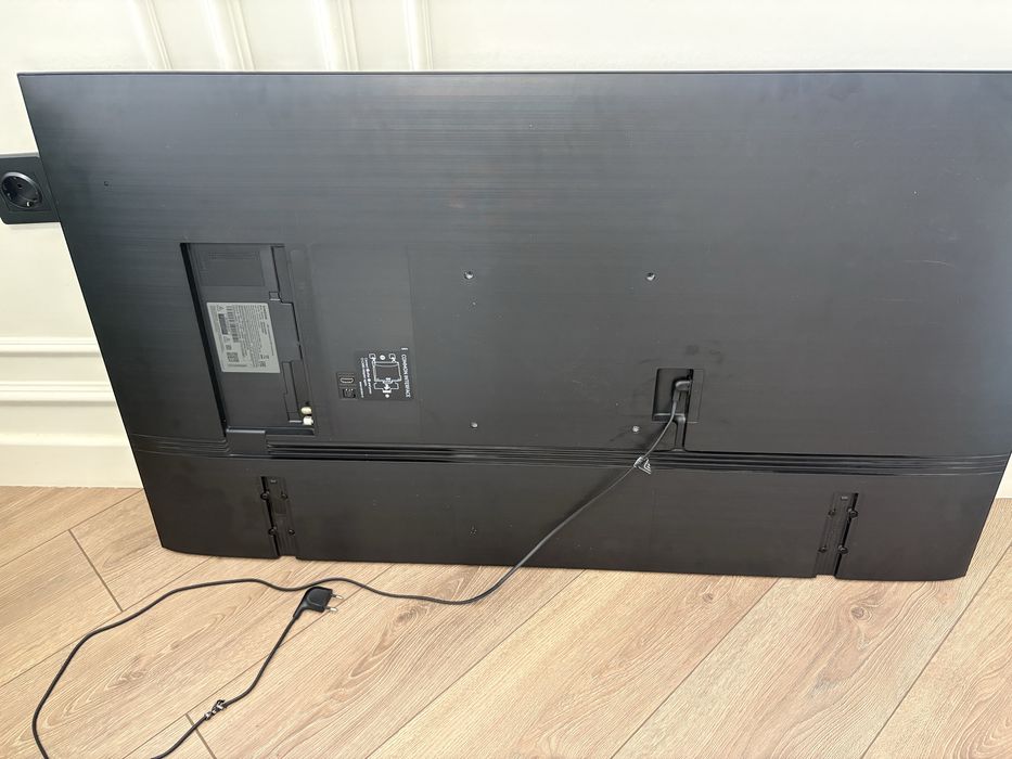 Телевизор на запчасти