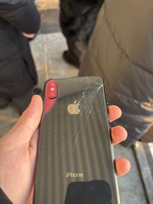 iPhone X 64gb крышка  разбита