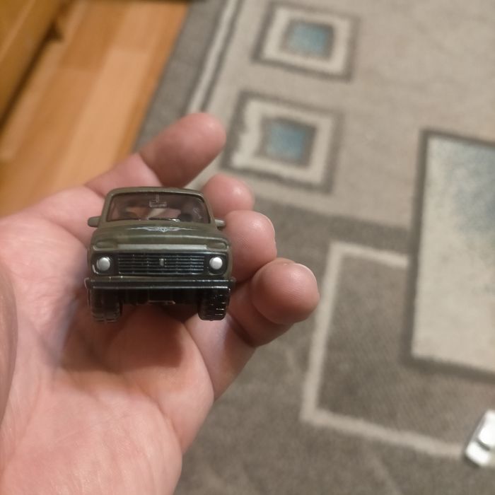 Модель Нива Lada 4*4