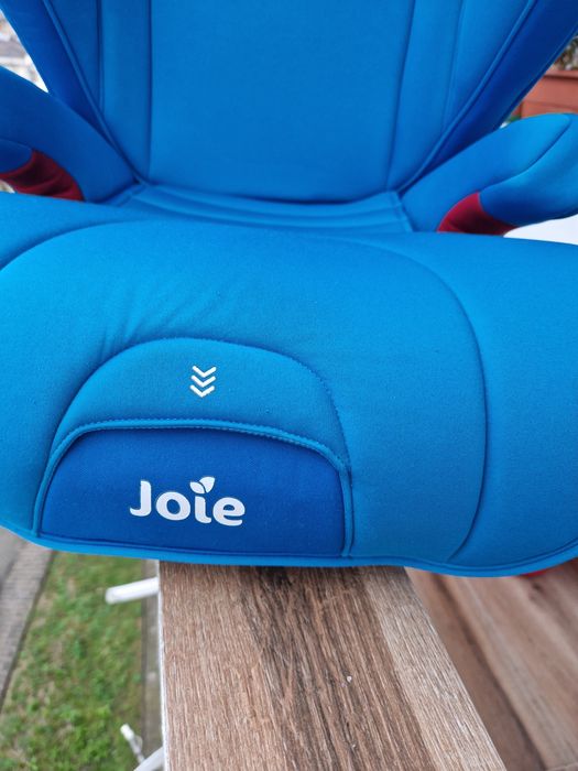 Детско столче за кола Joie Traver (15–36 кг / група 2/3)ISOFIX