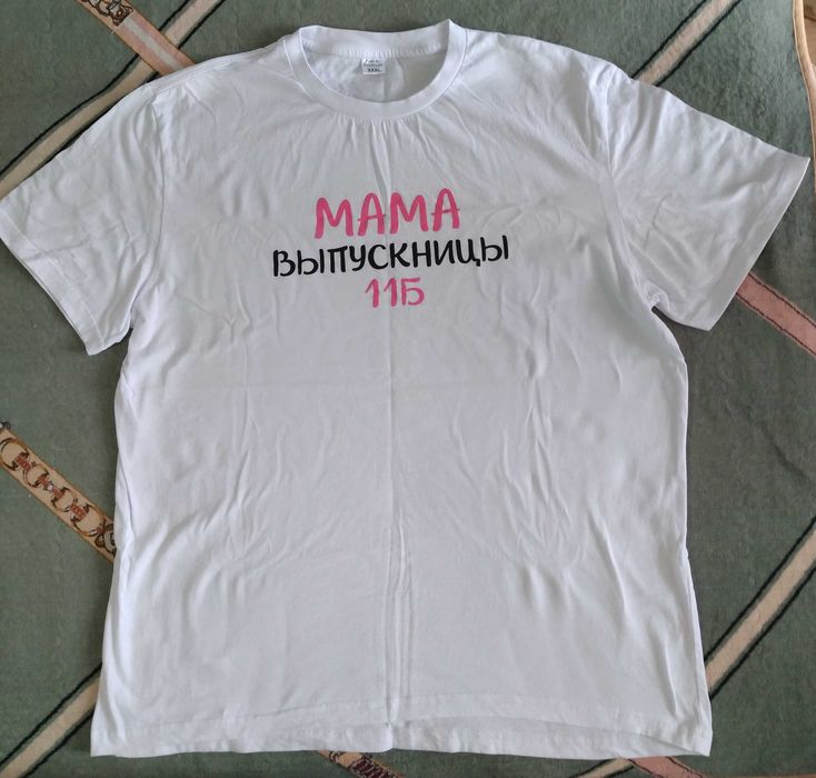 Продам женскую футболку