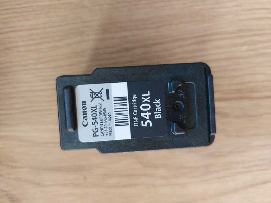 Принтер за черни и цветни копия