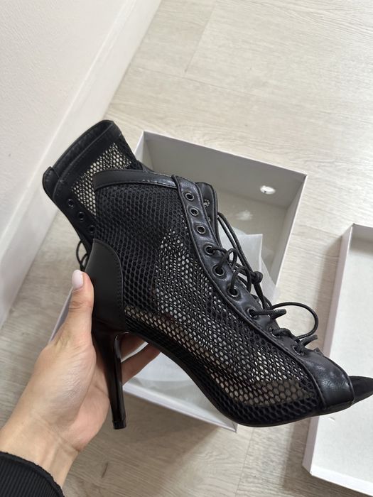 Продам туфли для танцев