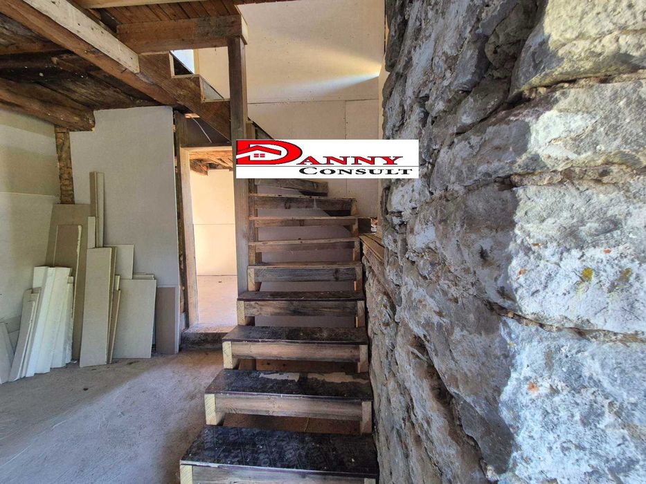 Продава се Къща в Велико Търново, Акация - 140 кв.м за 317 €/кв.м - Снимка #2