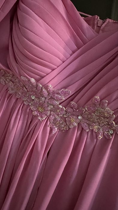 Платье вечернее