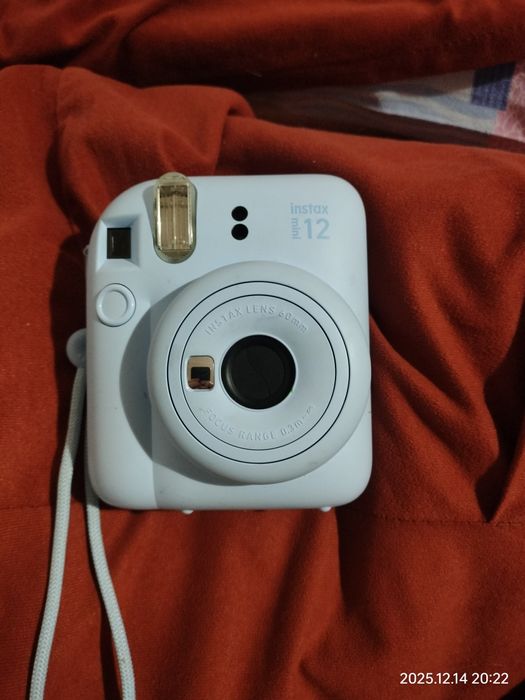 Fujifilm Instax mini 12