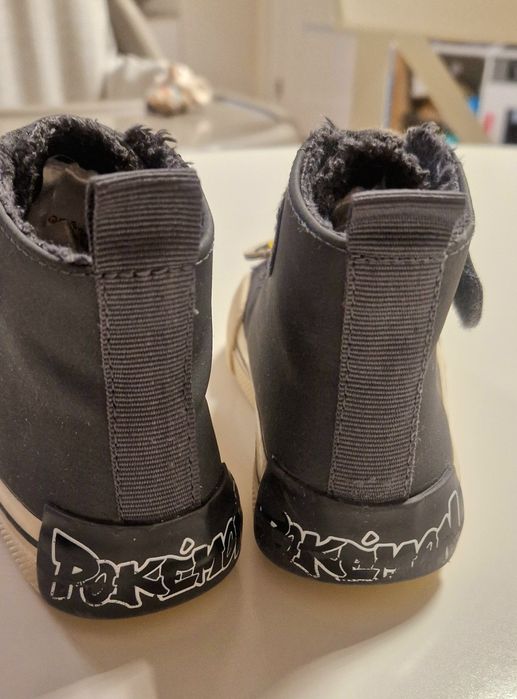 Кецове H&M + Pokemon, размер 26, с подплата