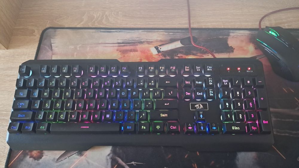 Gaming клавиатура redragon