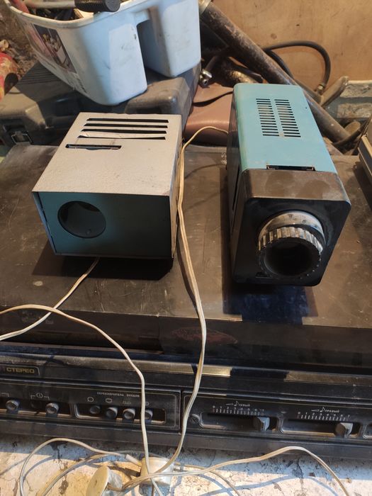 Кинопроектор СССР две штуки