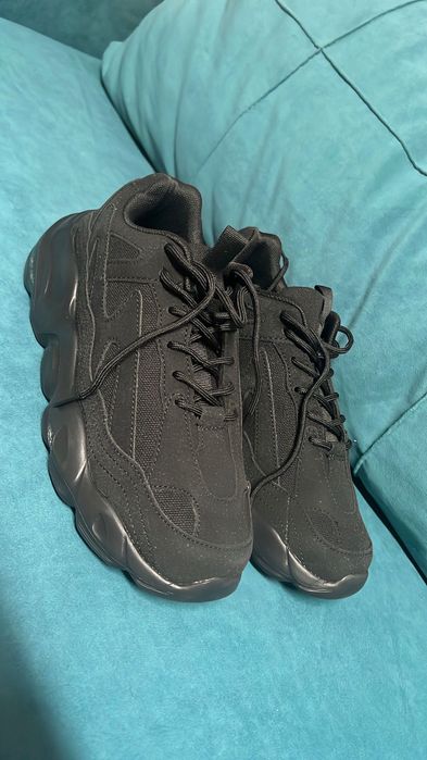 Adidași Asos mărimea 42