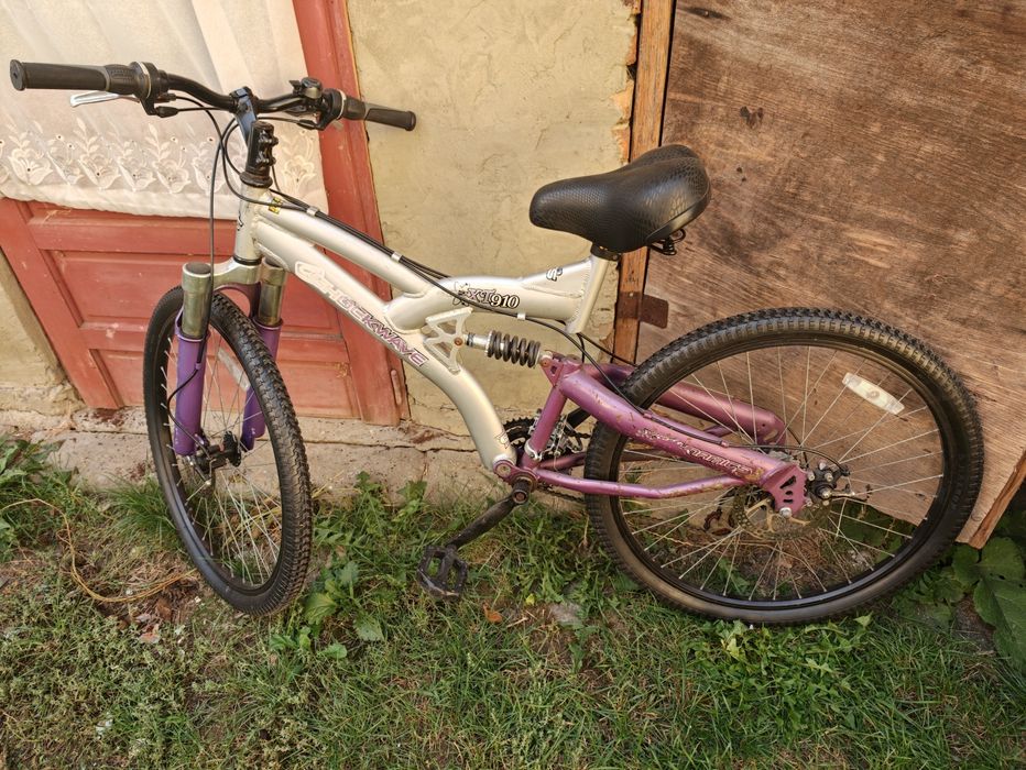 Bicicleta suspensie fata/spate