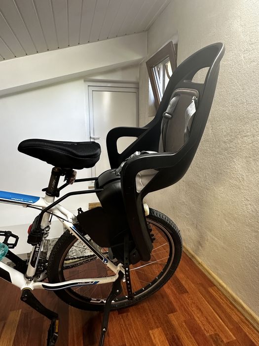 Vand cos de bicicleta pentru copii