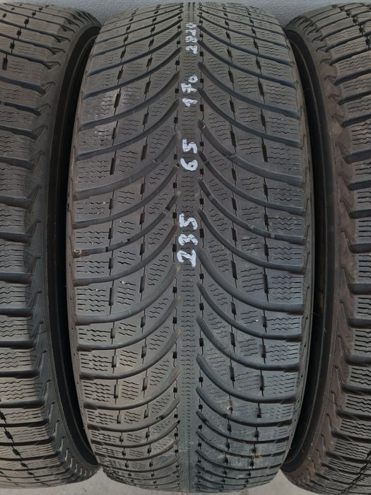 Зимни гуми за Джип 4 броя MICHELIN Latitude Alpin 235 65 R17 дот 2820