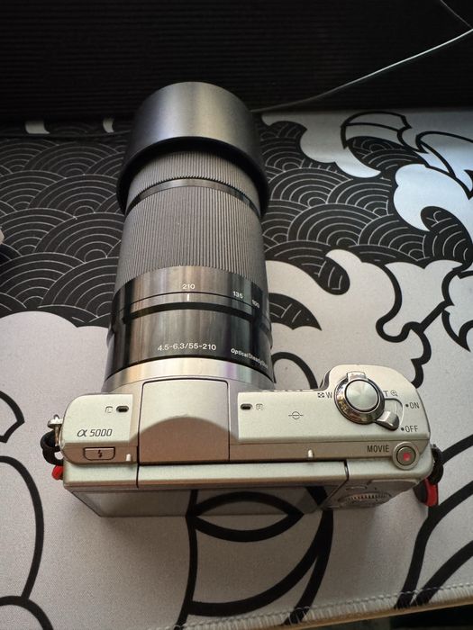 Sony a5000 APS-C mirror less + 55-210mm f4.5-6.3 OSS