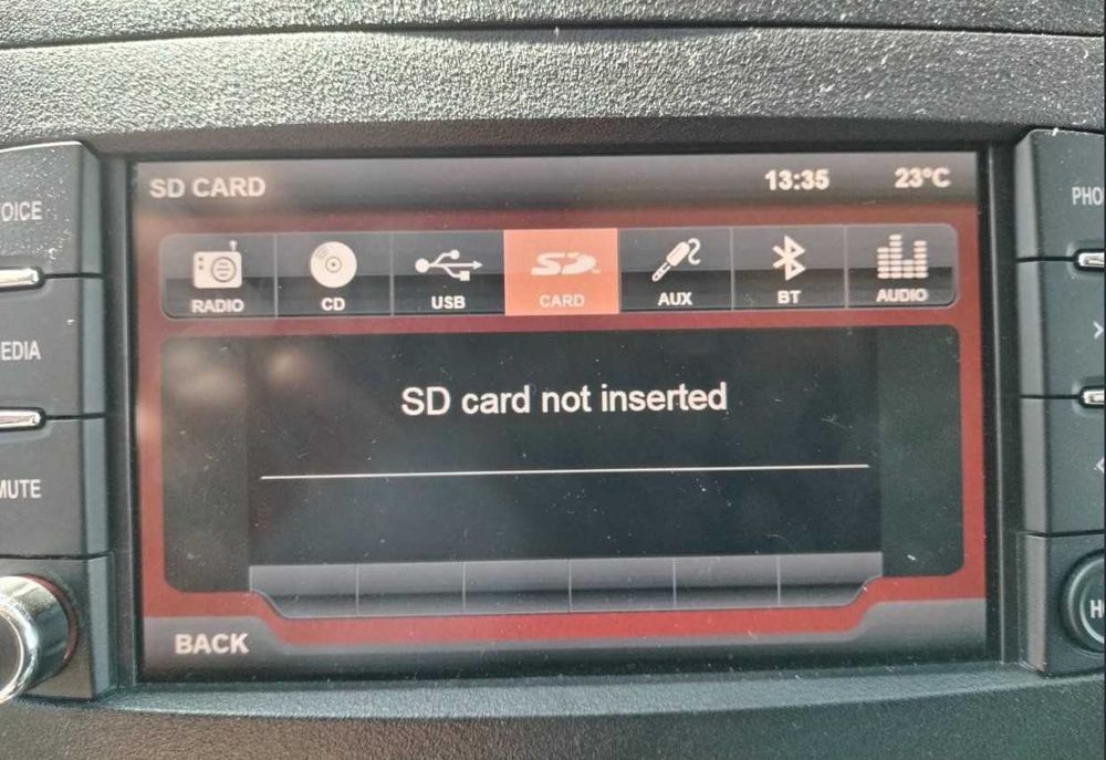 2026 IVECO карта навигация Ивеко камиони бусове Daily Stralis SD card | Карти 2026 Европа България Гърция Турция | IVECONNECT 7" Touch ъпдейт