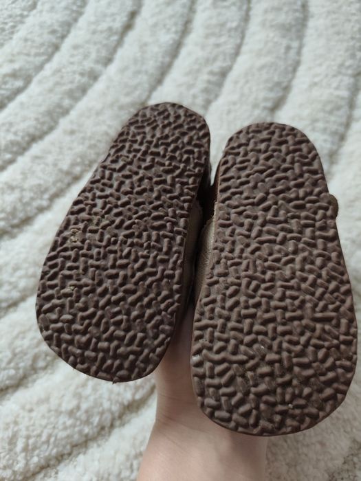 Papucei de interior mărimea 22