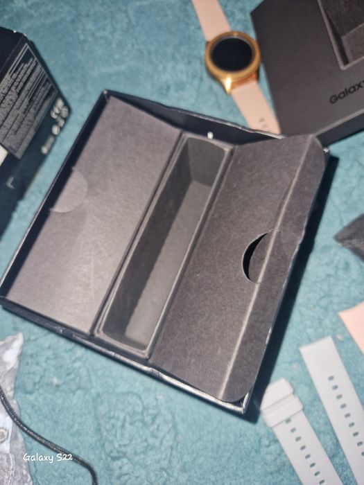 Продам часы samsung galaxy watch 1