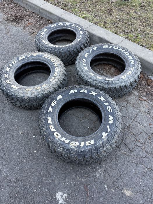 Cauciucuri atv stare perfecta 4 bucati M/T