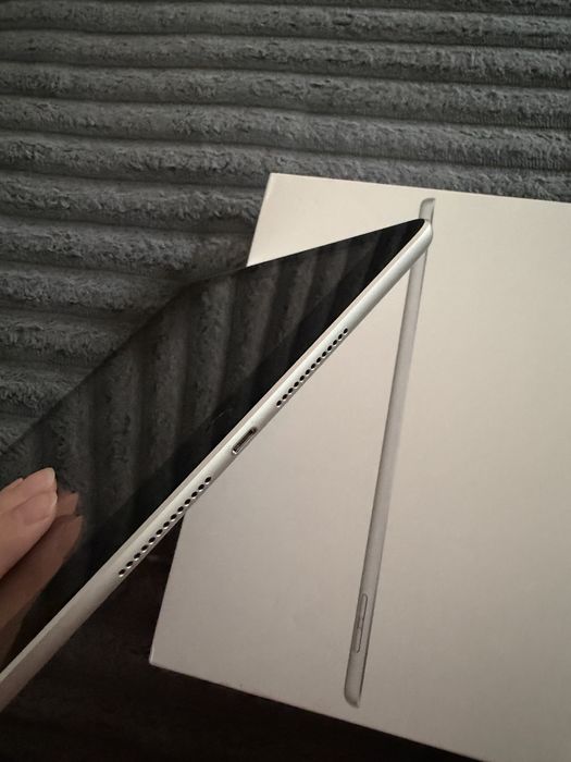 iPad 9 (2021) 10.2 , 64 GB