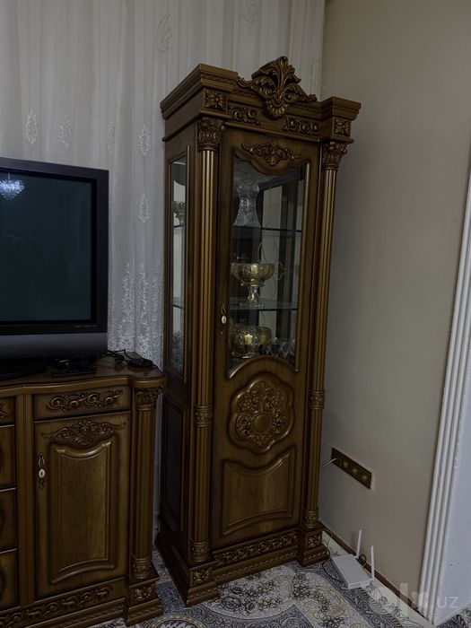 Mebel tlivizr qoʻysh uchun bu yaxsh matryaldan qlngan tozo