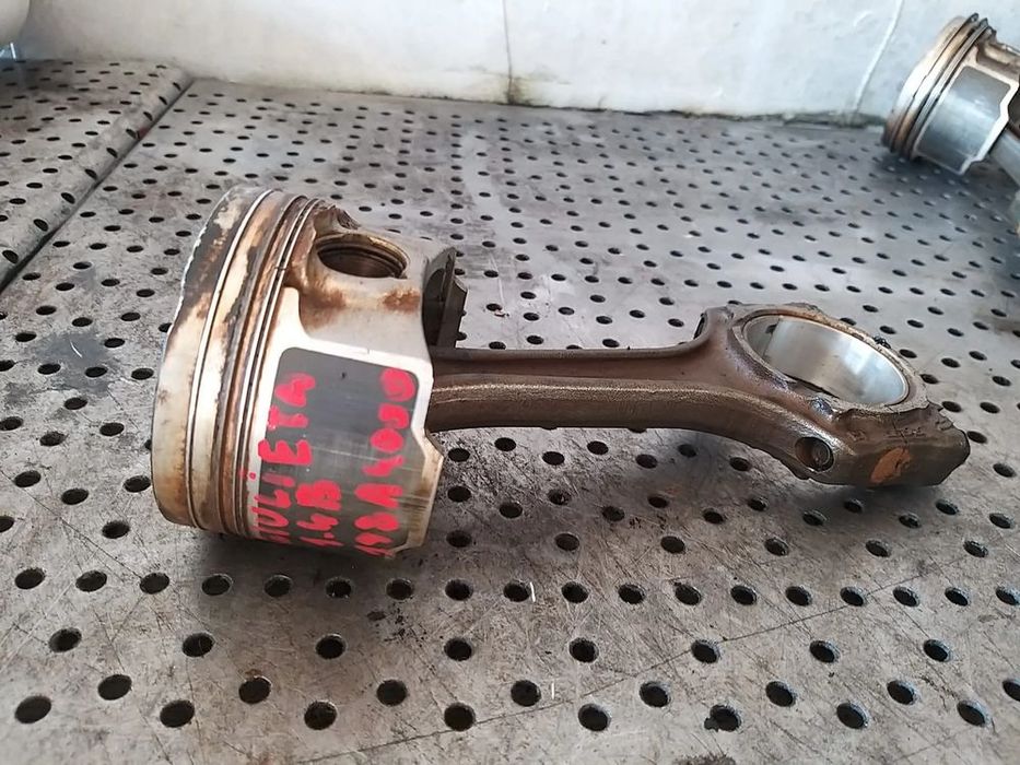 Piston cu biela 1.4 b alfa romeo giulietta 940