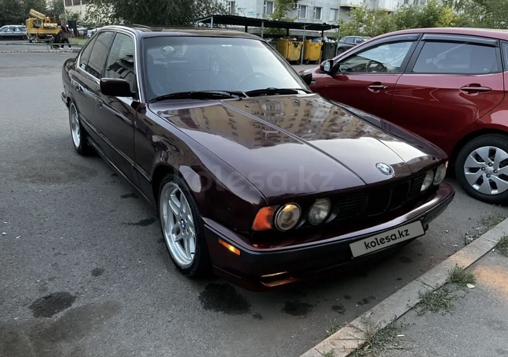 Срочно продам бмв е34