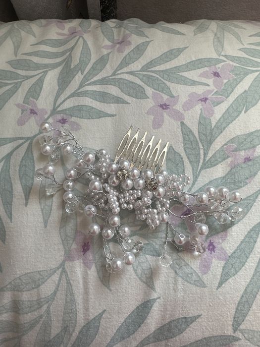 Диадемы, украшения для волос