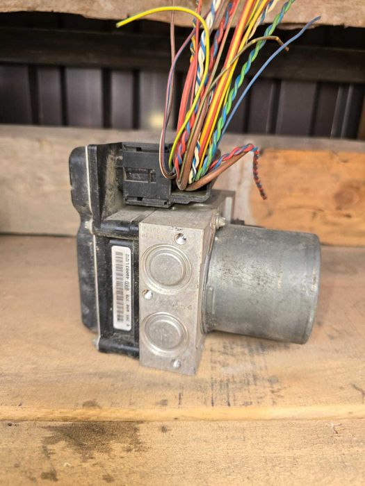 Блок АБС ABS 
БМВ Е60 525 
BMW E60