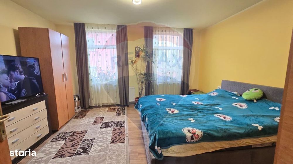 Casă / Vilă cu 3 camere de vânzare în zona Central