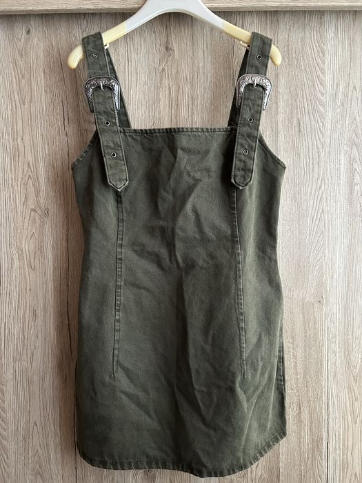 ZARA Нова рокля с етикета размер М