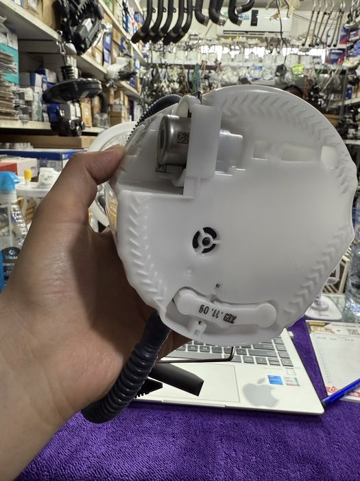 Автозапчаст Каптива Бензо насос ГМ оригинал