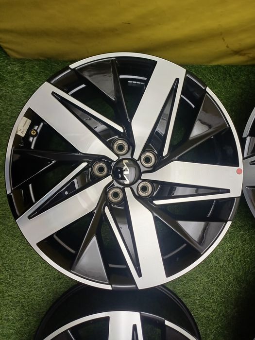 Диски R18 5x114.3 Kia