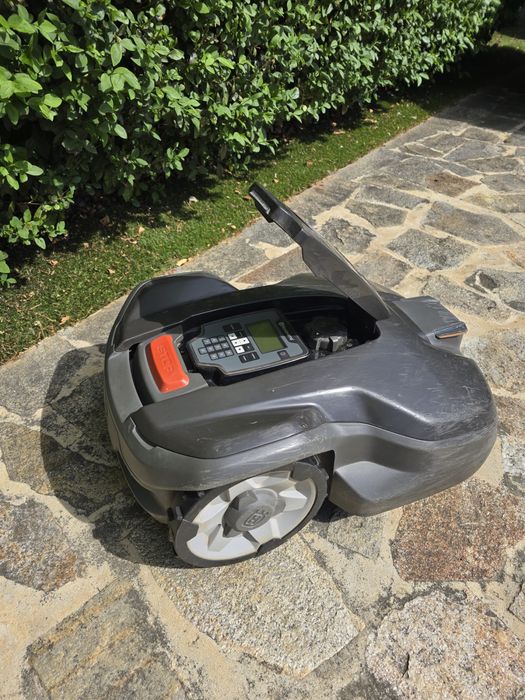 Husqvarna AM 305