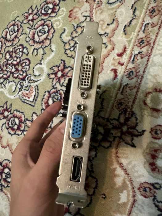 видеокарта GT630 2gb 128bit