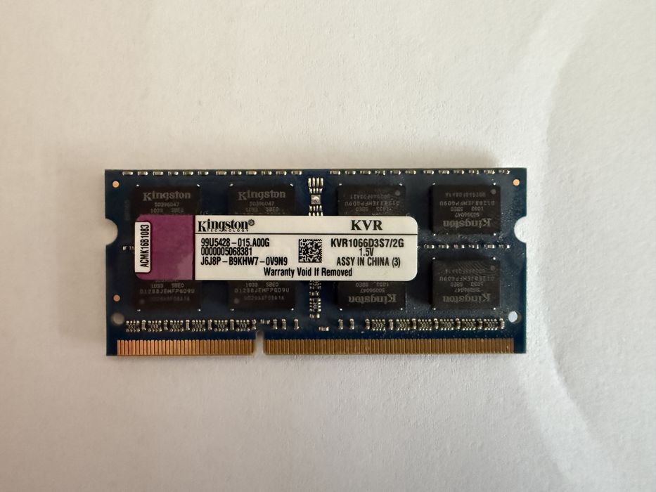 Рам памет за лаптоп  ADATA и Kingston 2x2 GB DDR3 1066Mhz