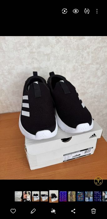 Кроссовки adidas
